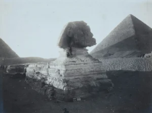 sphinx-statue